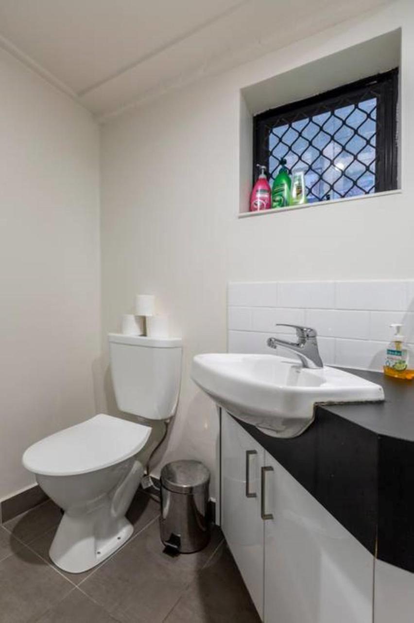 Readyset Apartments On Anthony Melbourne Buitenkant foto