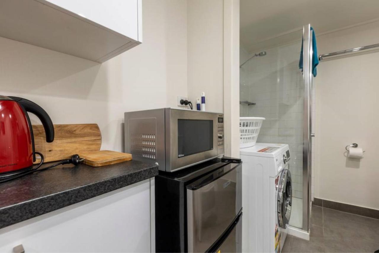 Readyset Apartments On Anthony Melbourne Buitenkant foto